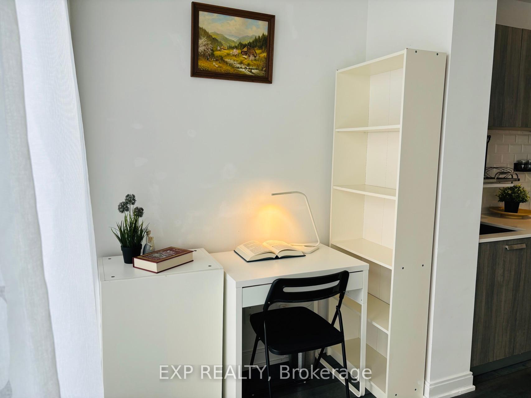 1 Bedroom Condo at 50 Charles, Toronto For sale