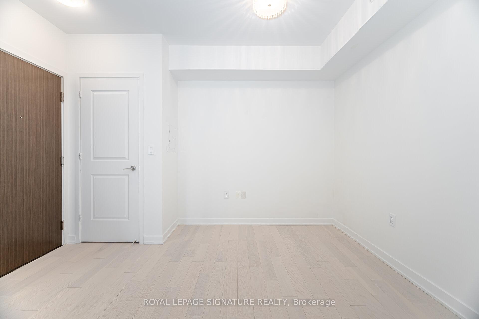 2 Bedrooms Condo at 1 The Esplanade, Toronto For sale