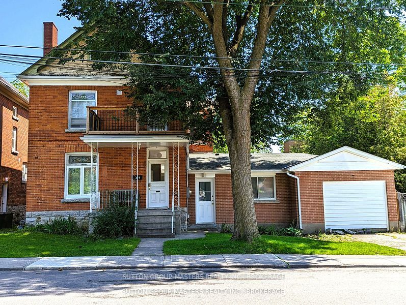 279 Frontenac