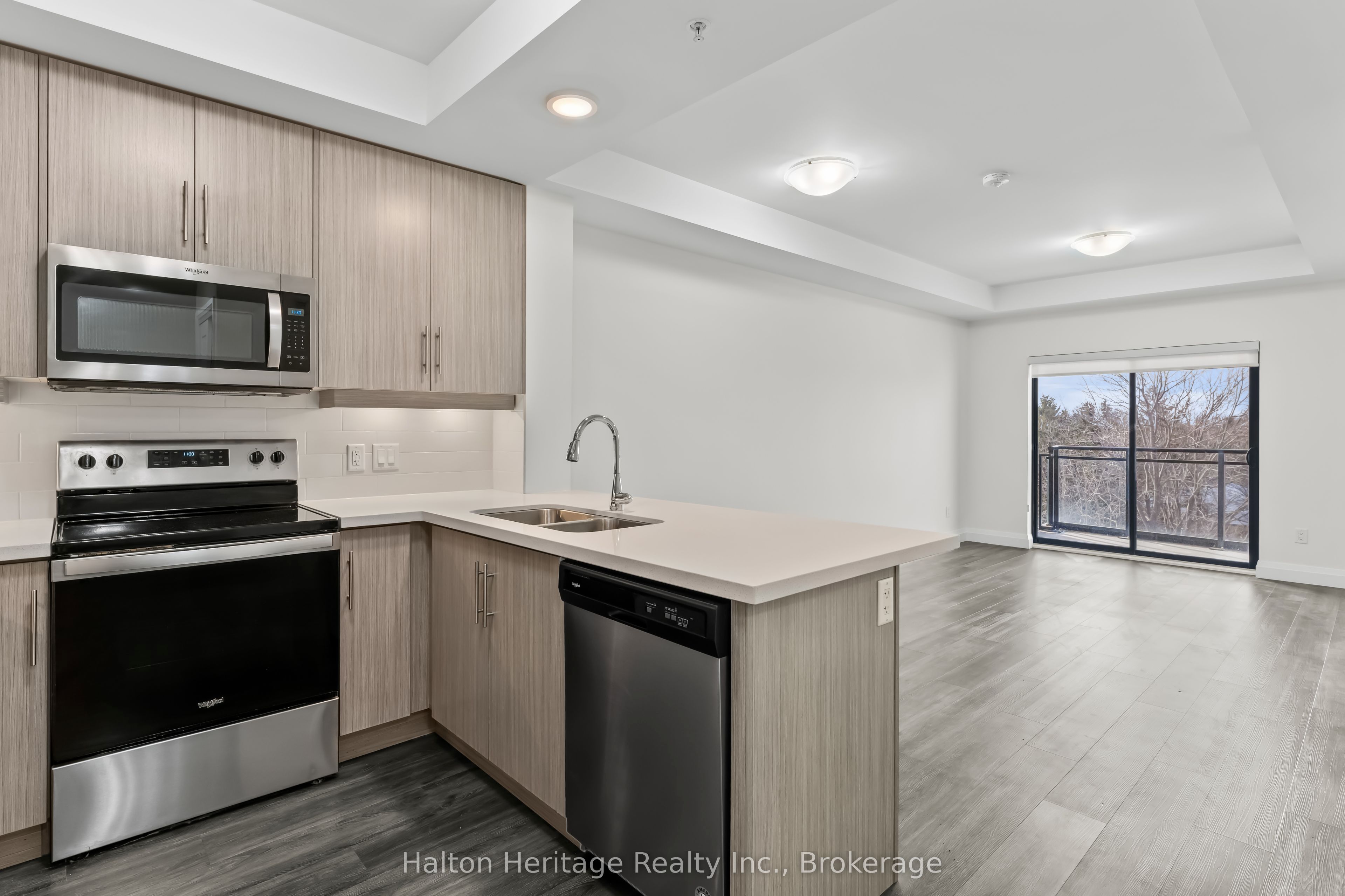 30 Hamilton Street S, #503