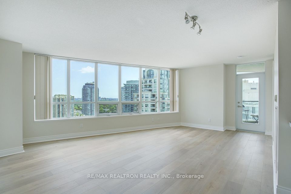 15 Greenview