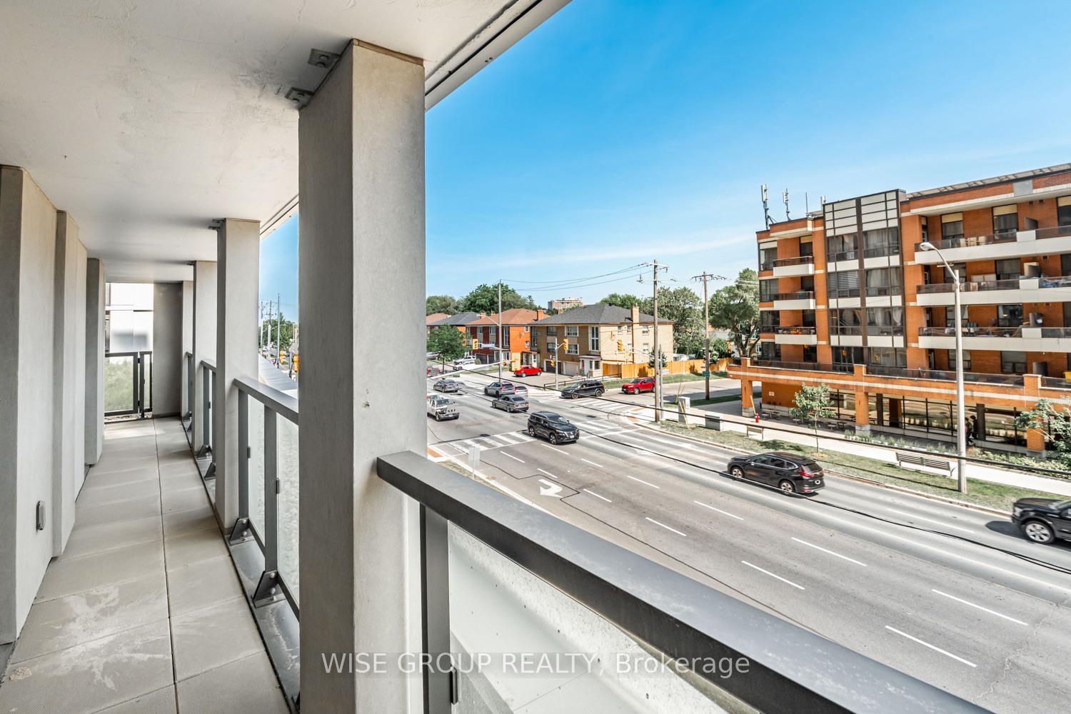 2 Bedrooms Condo at 500 Wilson, Toronto For sale