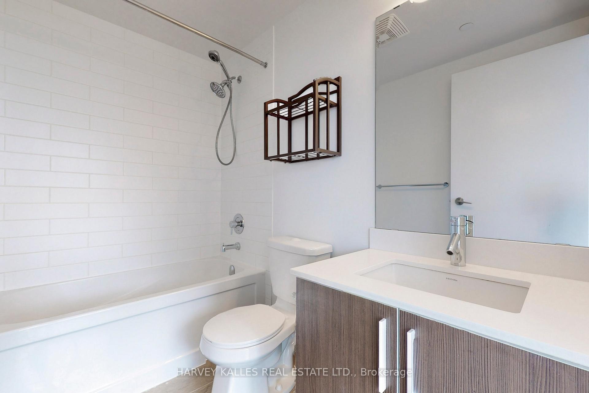 2 Bedrooms Condo at 2200 Lake Shore, Toronto For sale