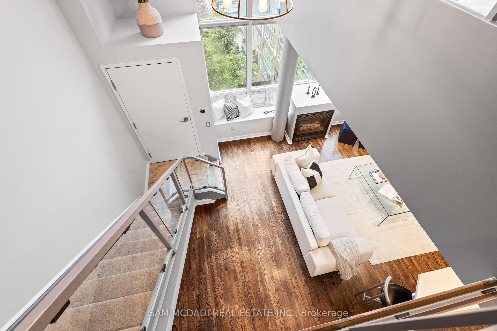 2 Bedrooms Condo at 250 Manitoba, Toronto For sale