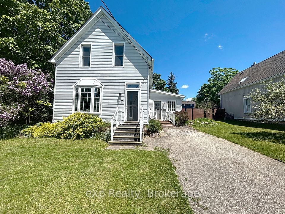 612 Yonge Street South