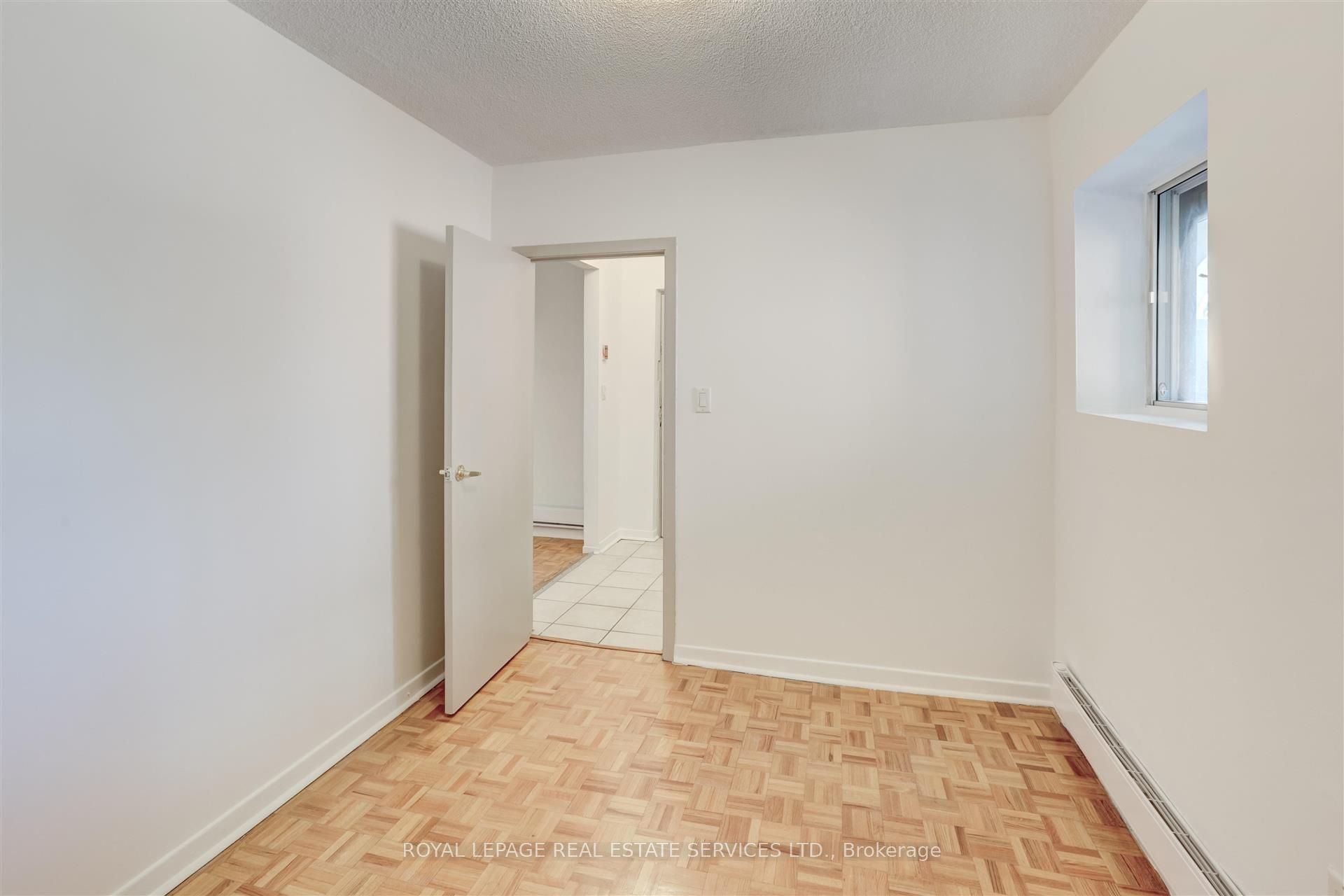 1530 King Street W, #101