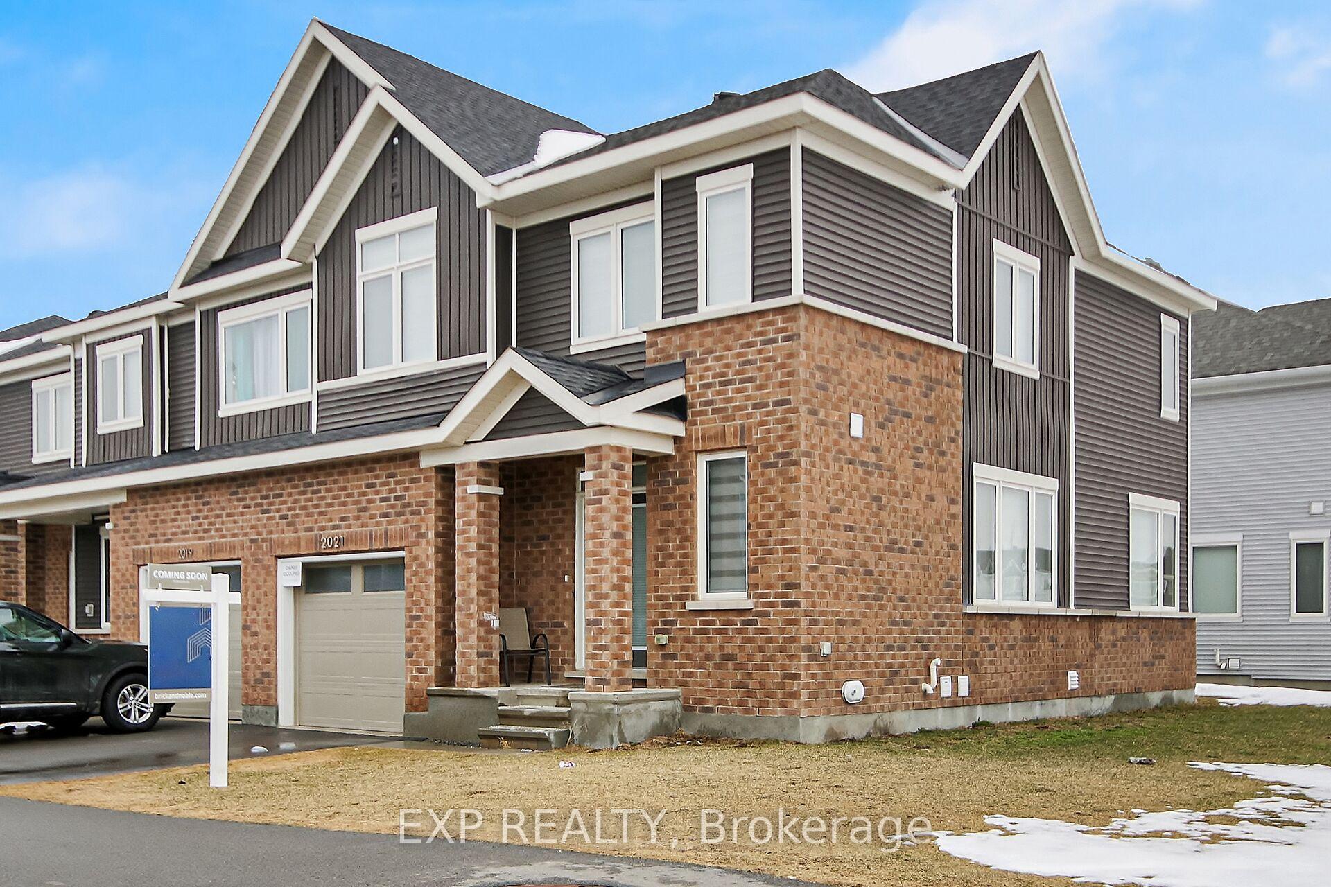 2021 Elevation Road, Barrhaven, ON K2J 6W6