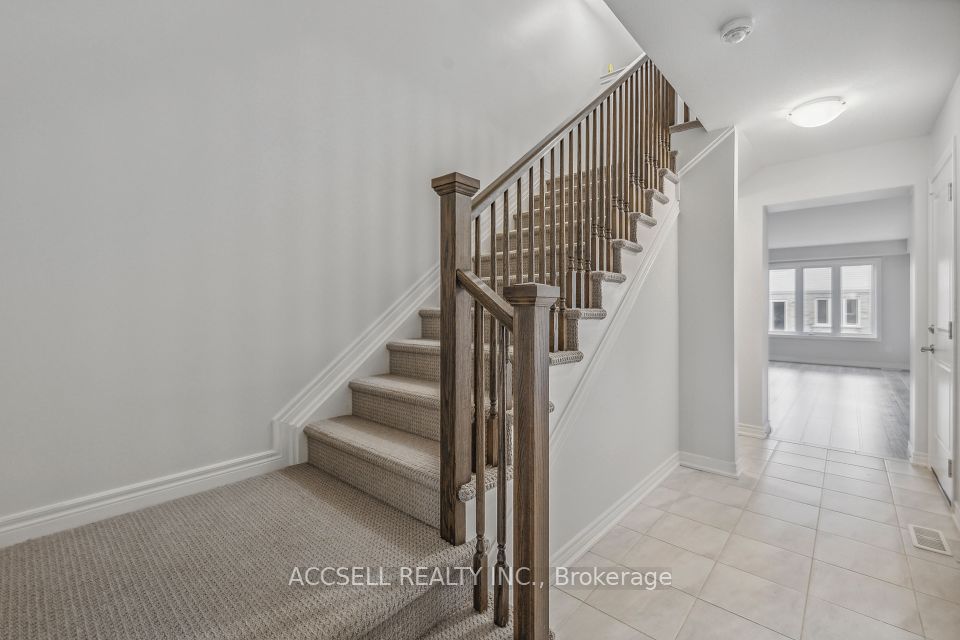 580 Julia Drive, Welland, ON L3C 0G7