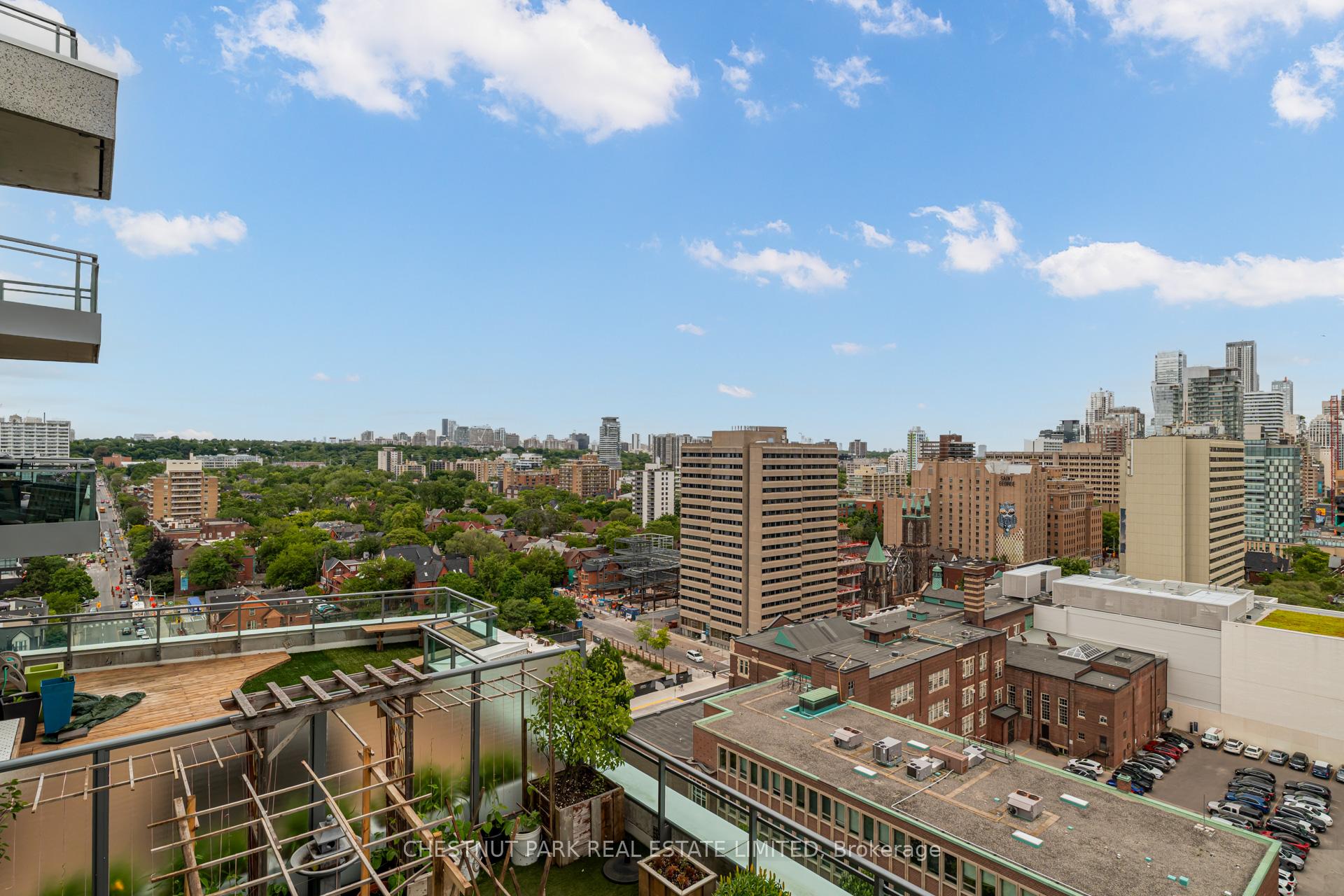 2 Bedrooms Condo at 736 Spadina, Toronto For sale