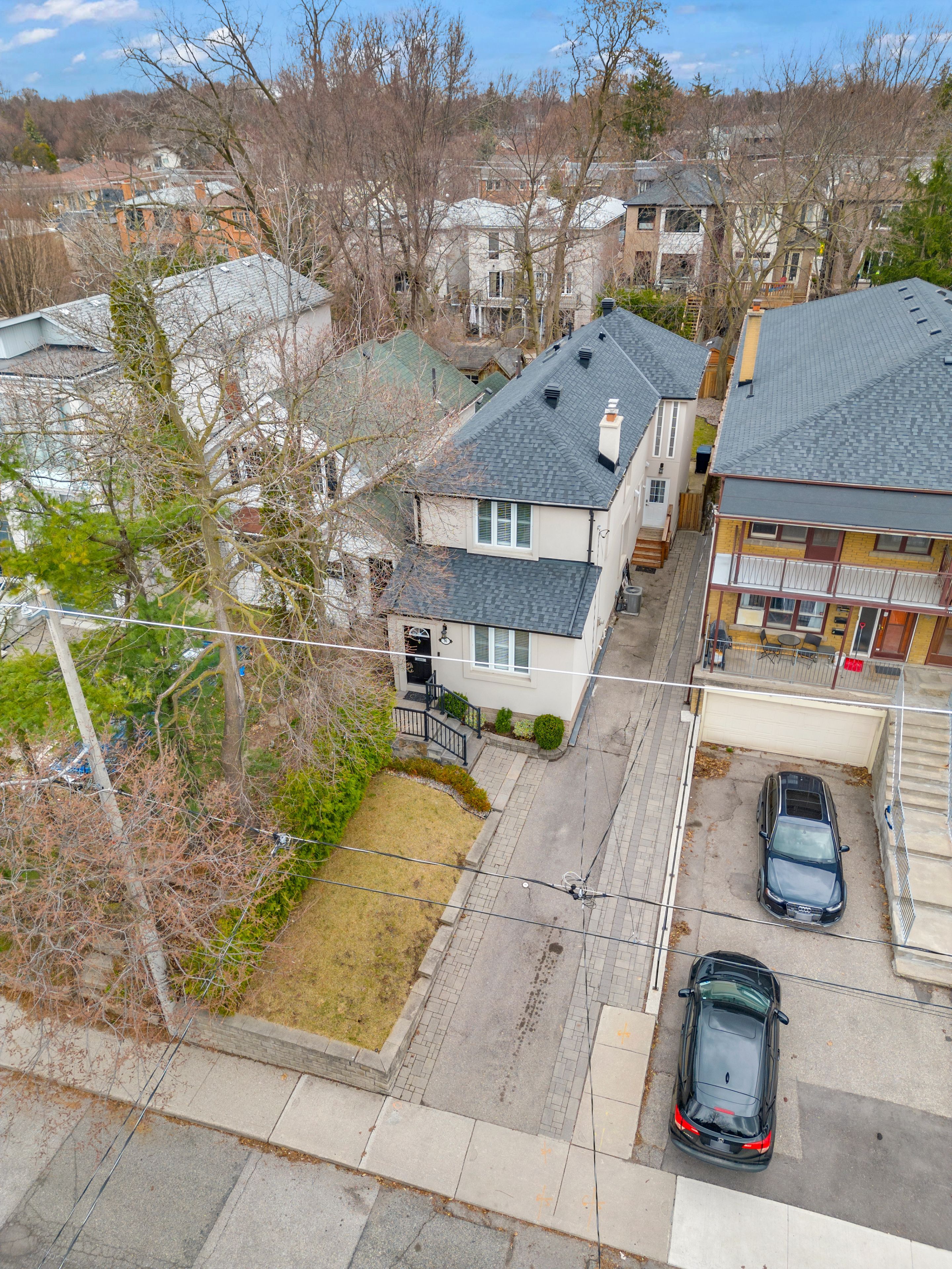 96 Castlefield Avenue