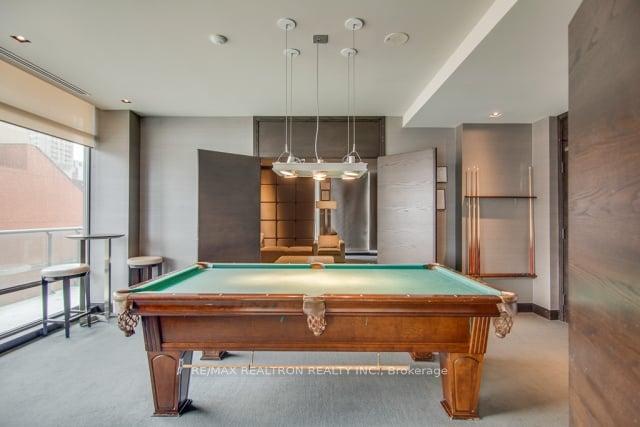1 Bedroom Condo at 18 Yorkville, Toronto For sale