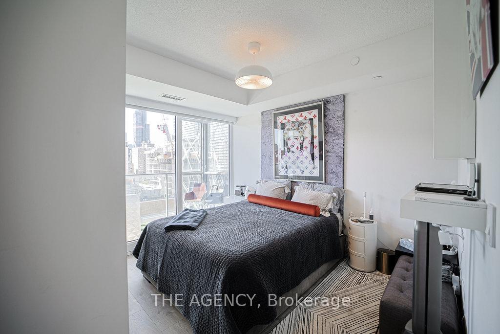 1 Bedroom Condo at 50 Wellesley, Toronto For sale