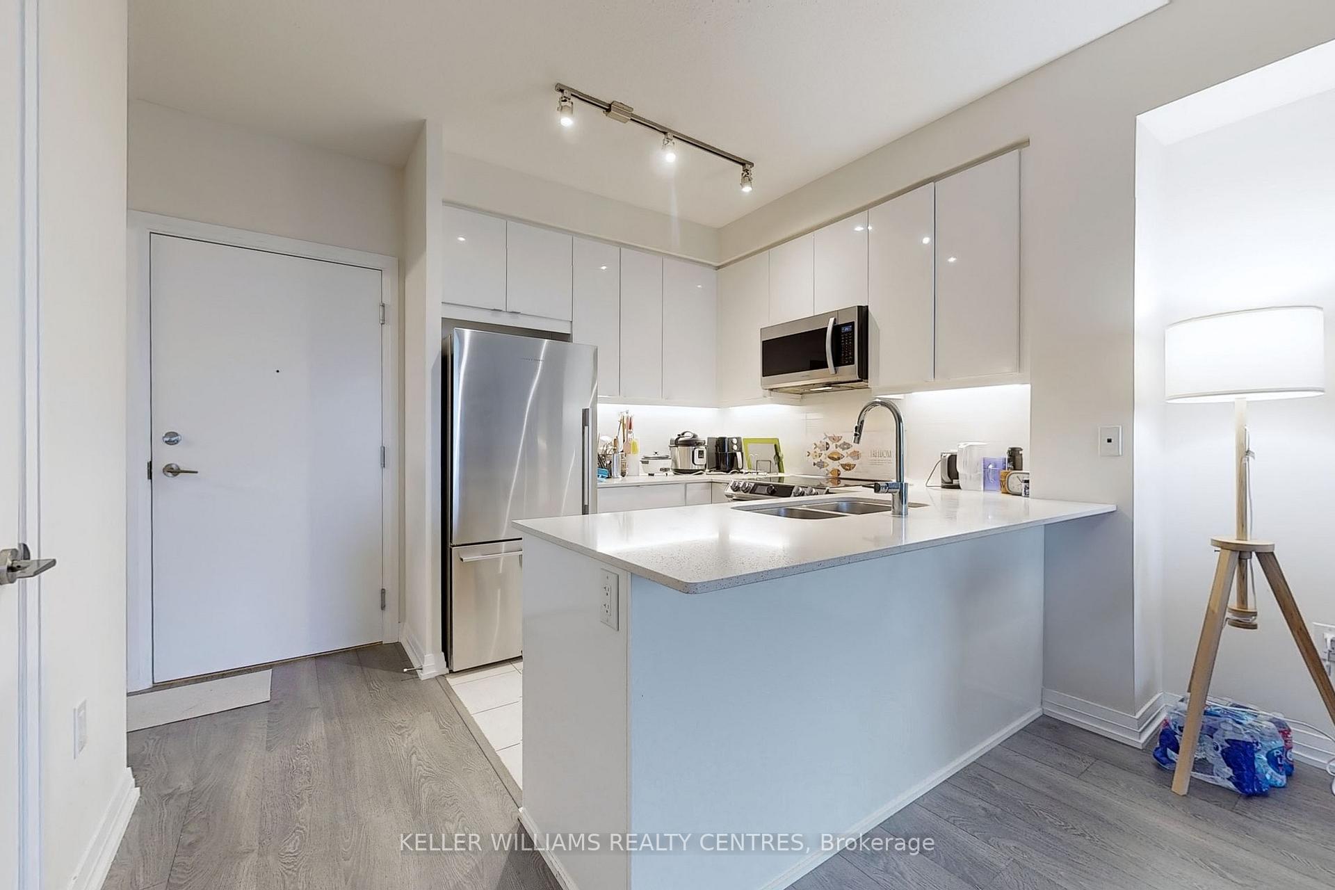 2 Bedrooms Condo at 50 Thomas Riley, Toronto For sale