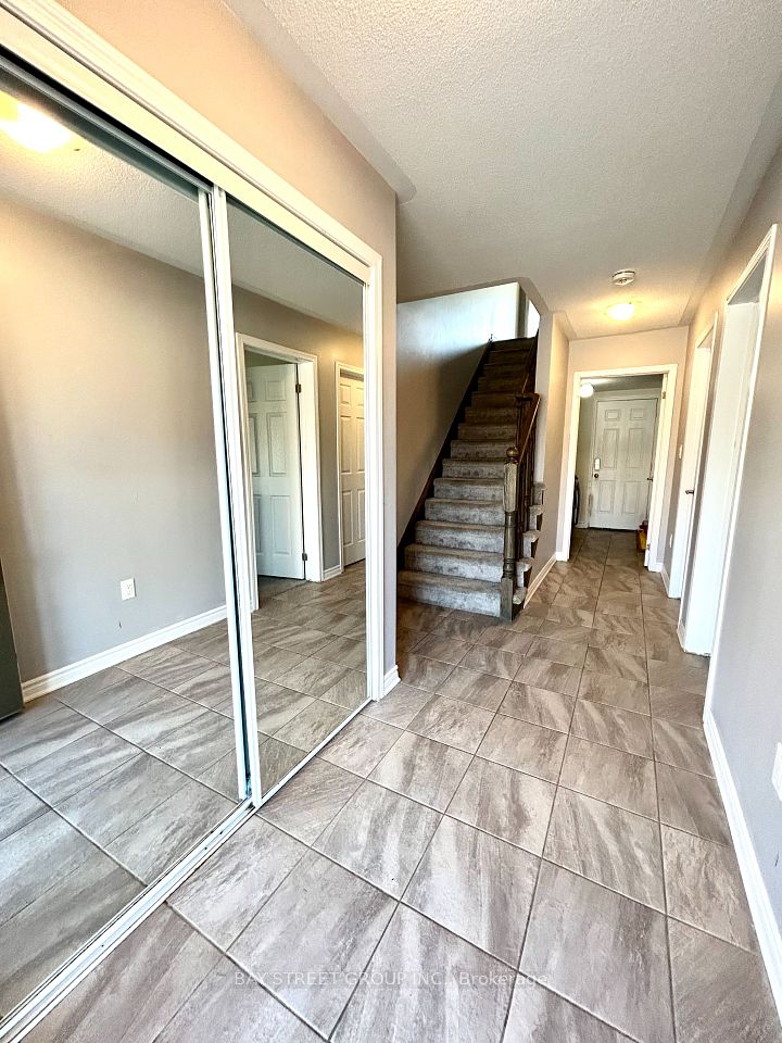 Entrance - Foyer