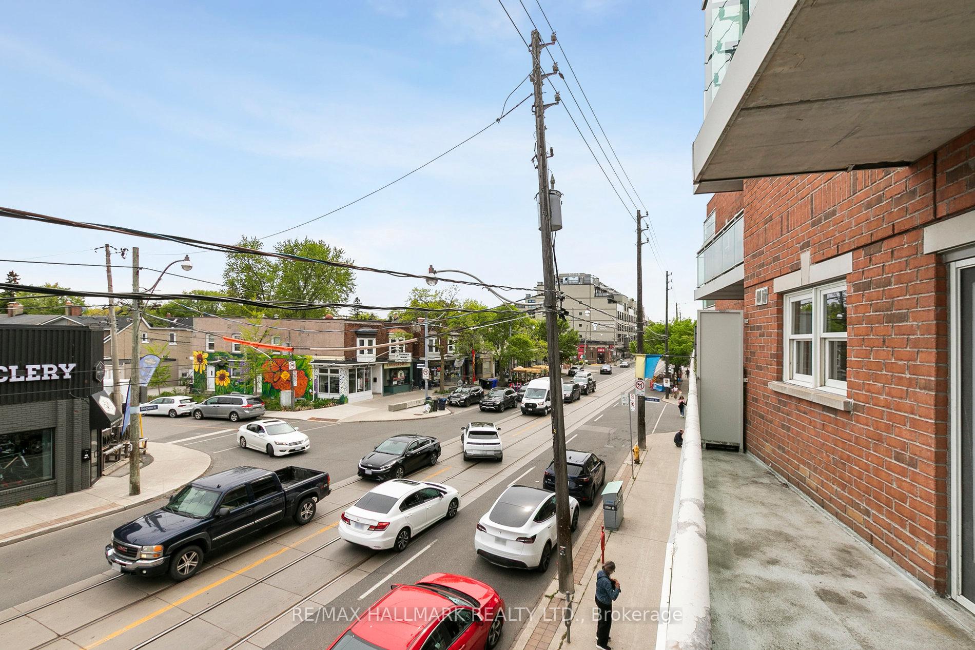 2 Bedrooms Condo at 1 Lawlor, Toronto For sale