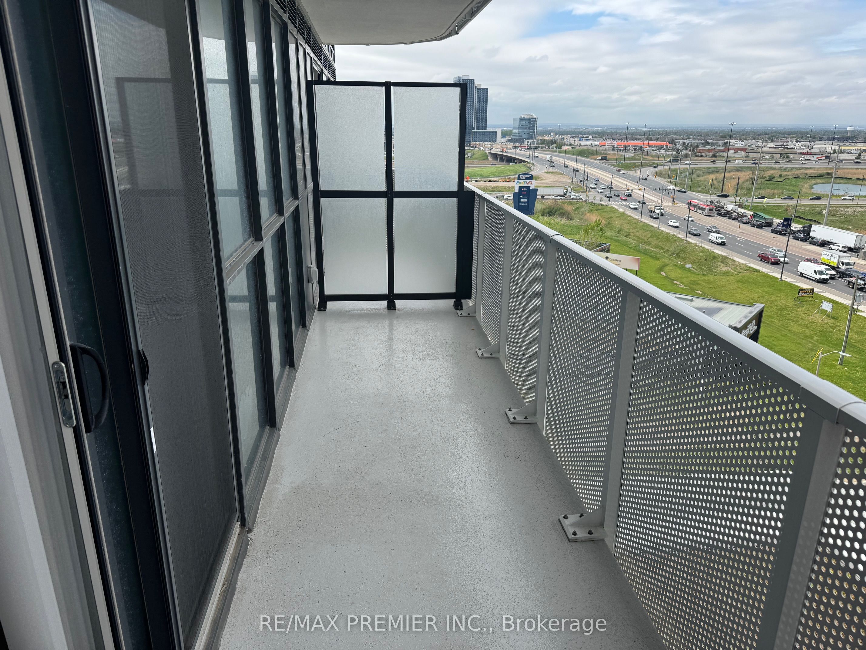 195 Commerce Street, #1012