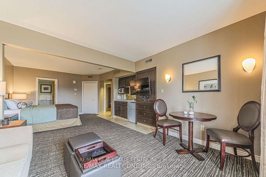 #2449 - 90 Highland Drive, Oro-Medonte, ON L0L 2L0