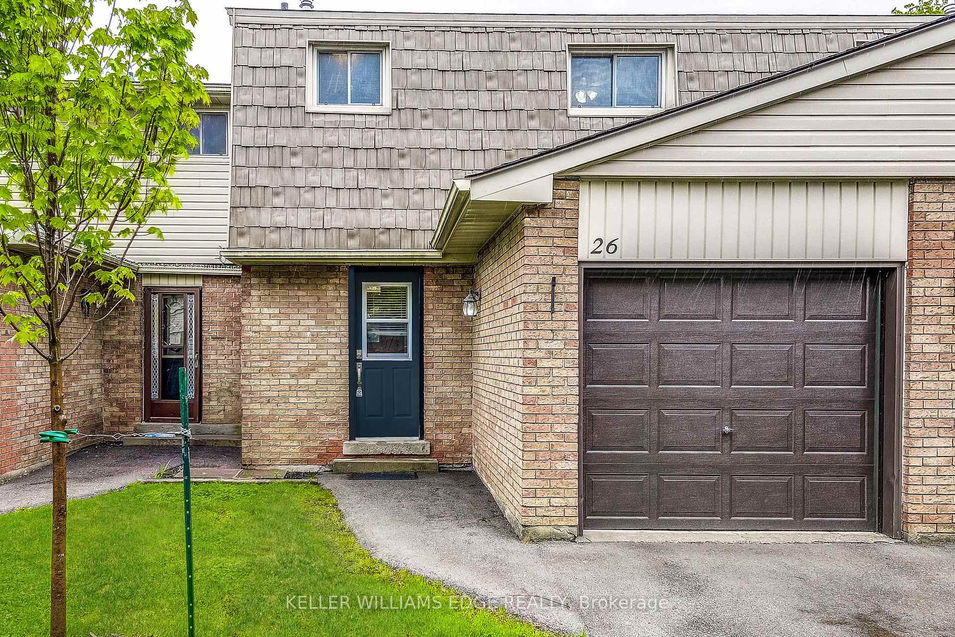 3 Bedrooms Condo at 1350 Limeridge, Hamilton For sale