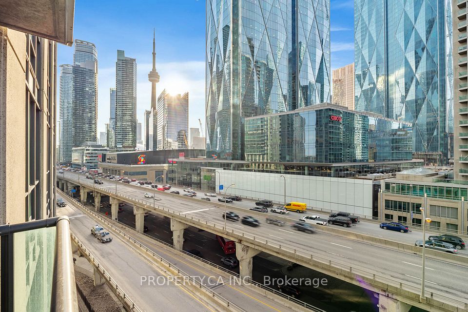 16 Yonge