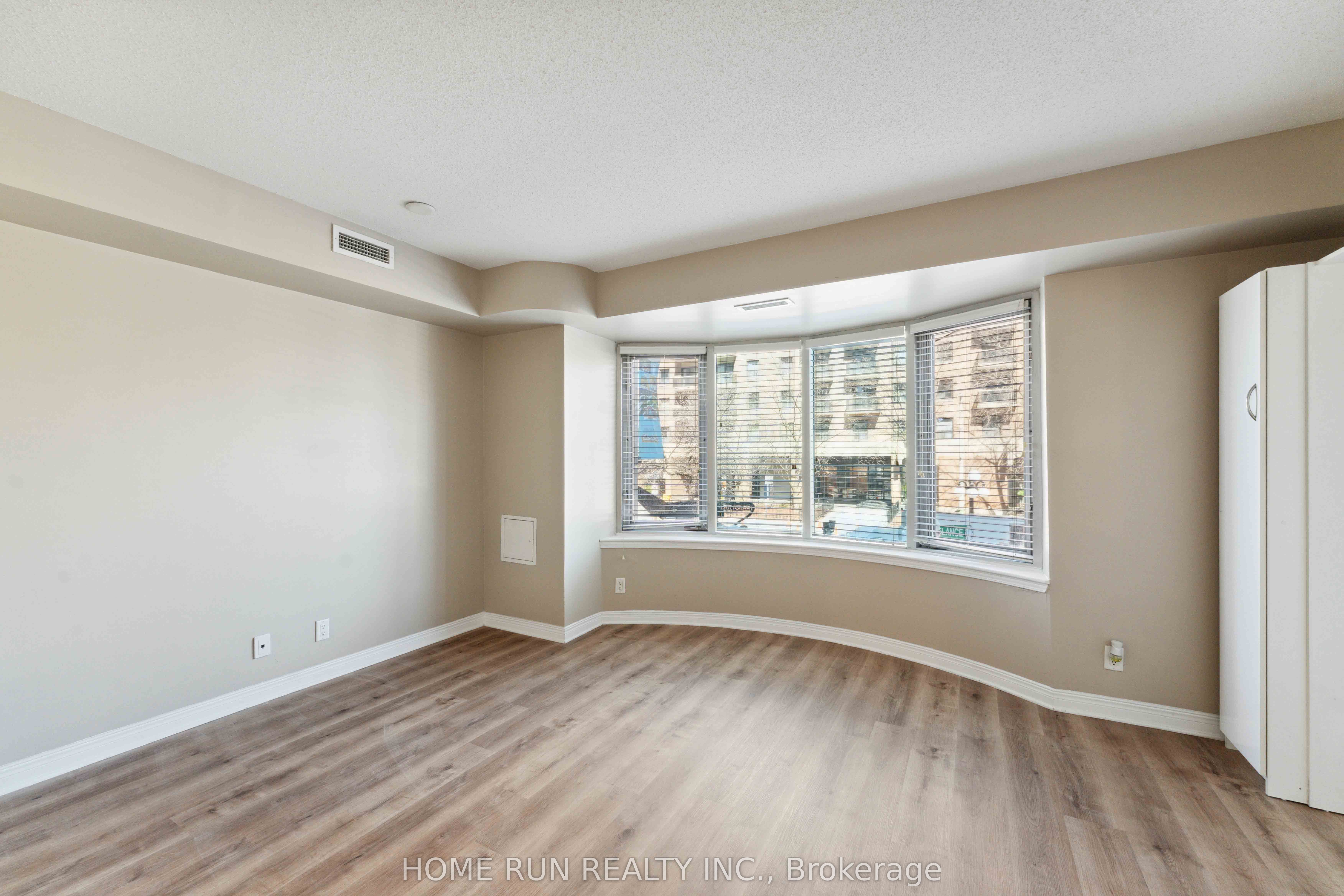150 York Street, #2A