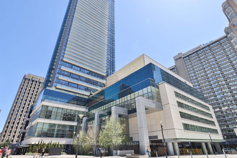 386 Yonge