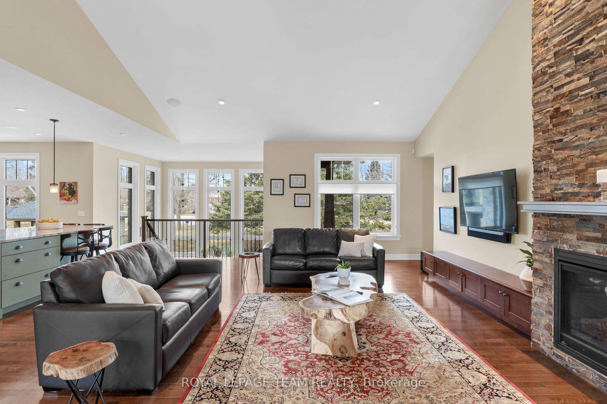 1095 ISLAND VIEW Drive, ManotickKarsRideauTwpandArea, ON K4M 1J8
