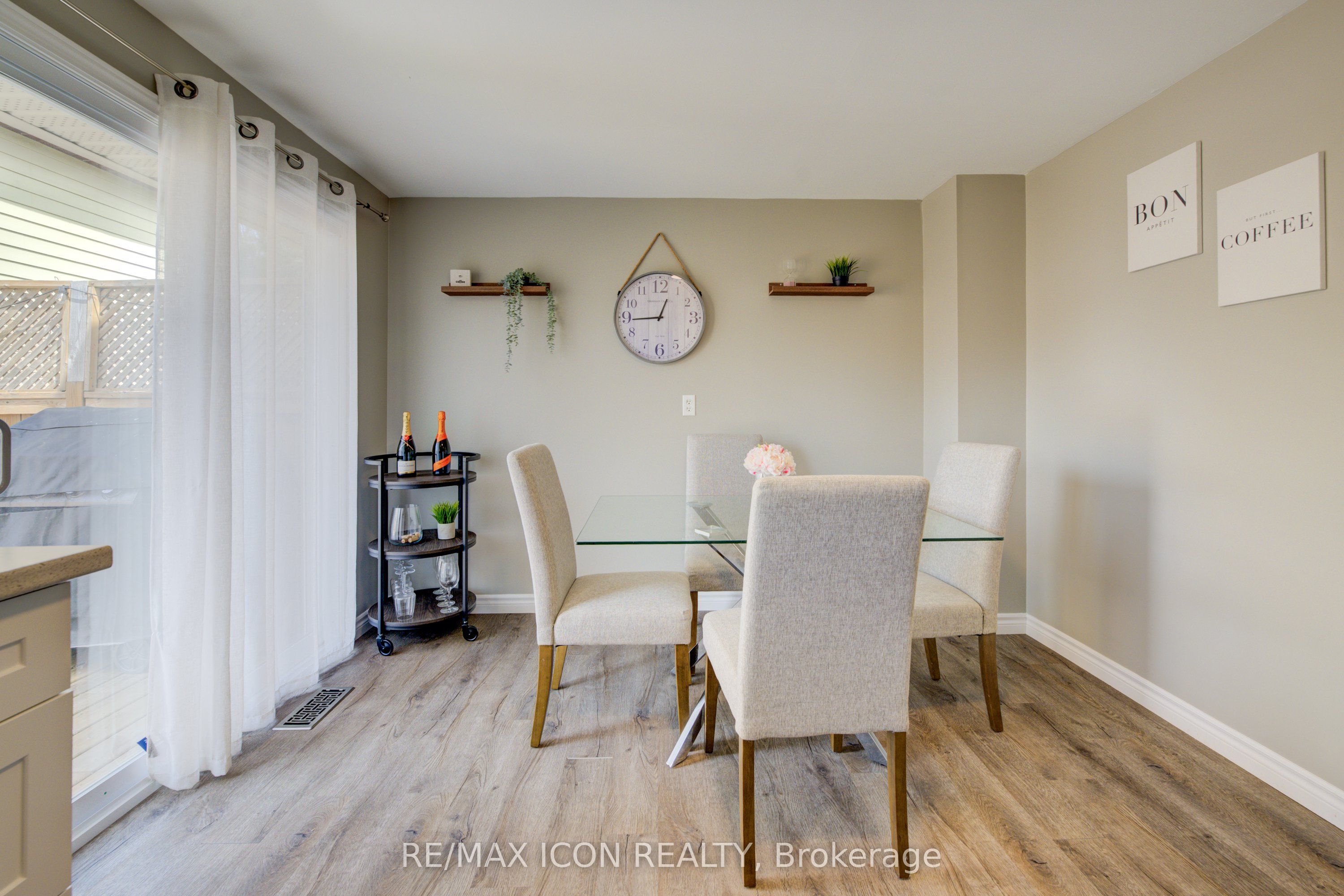 2 Briarlea Road