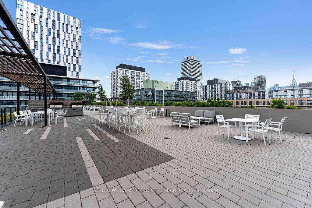 3 Bedrooms Condo at 35 Rolling Mills, Toronto For sale