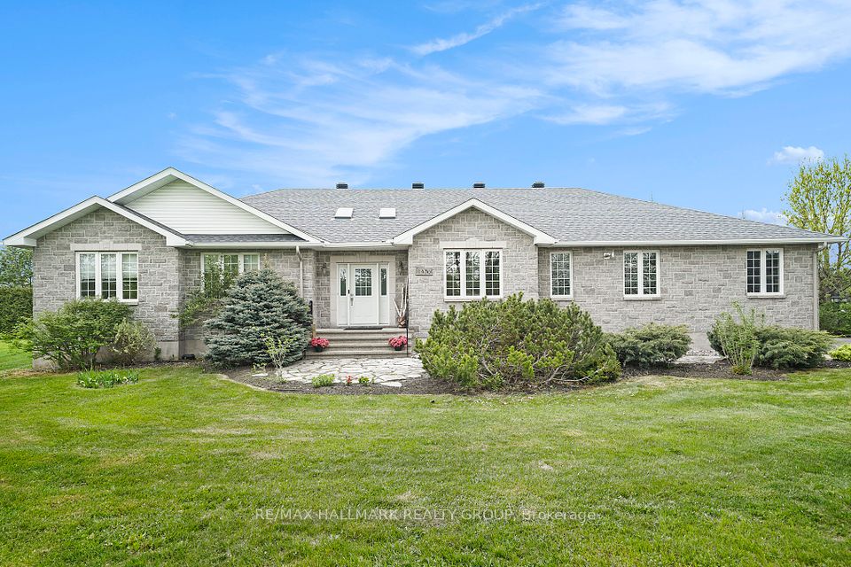 1430 Spartan Grove