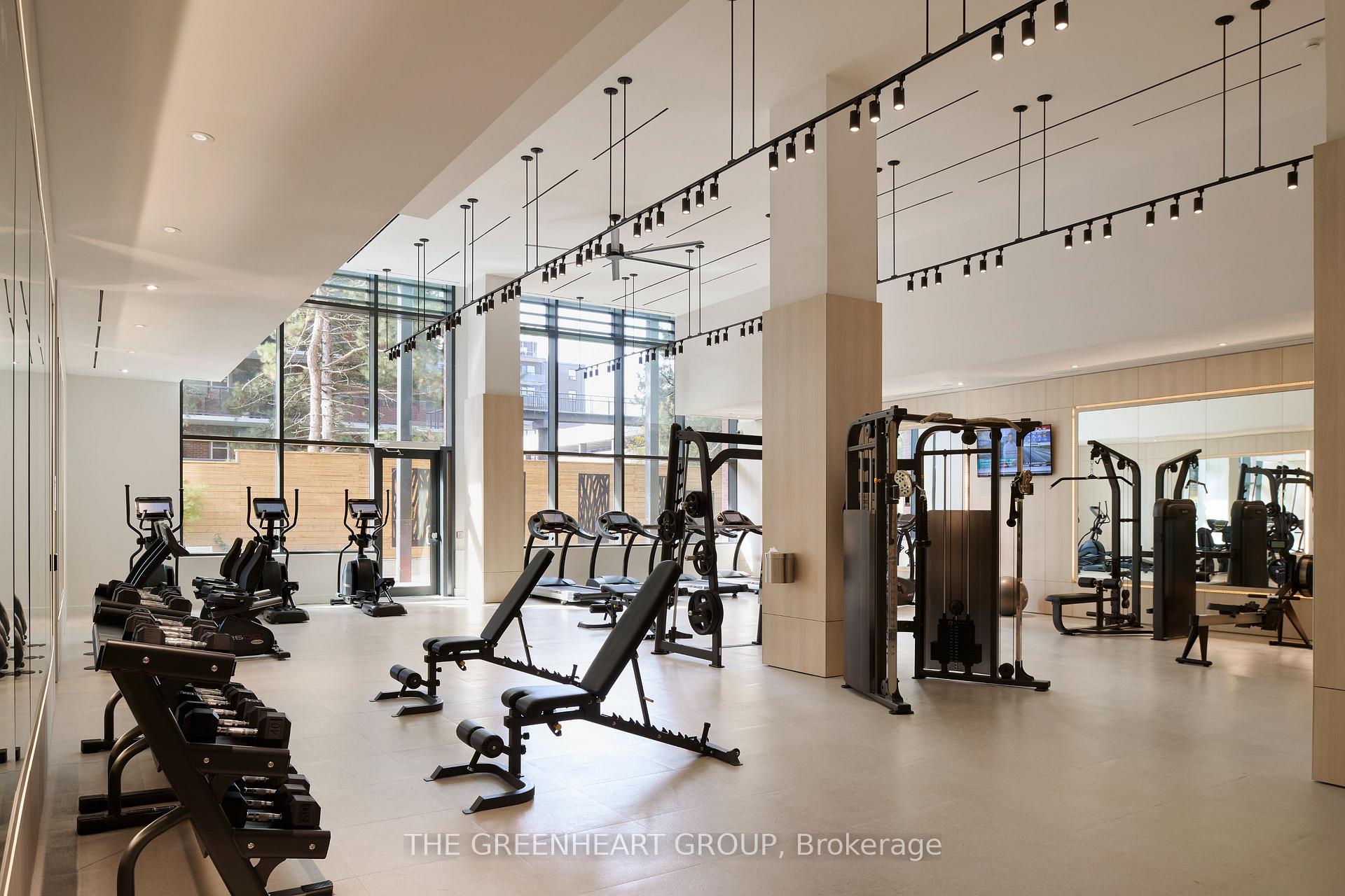 1 Bedroom Condo at 28 Ann,  Mississauga For sale