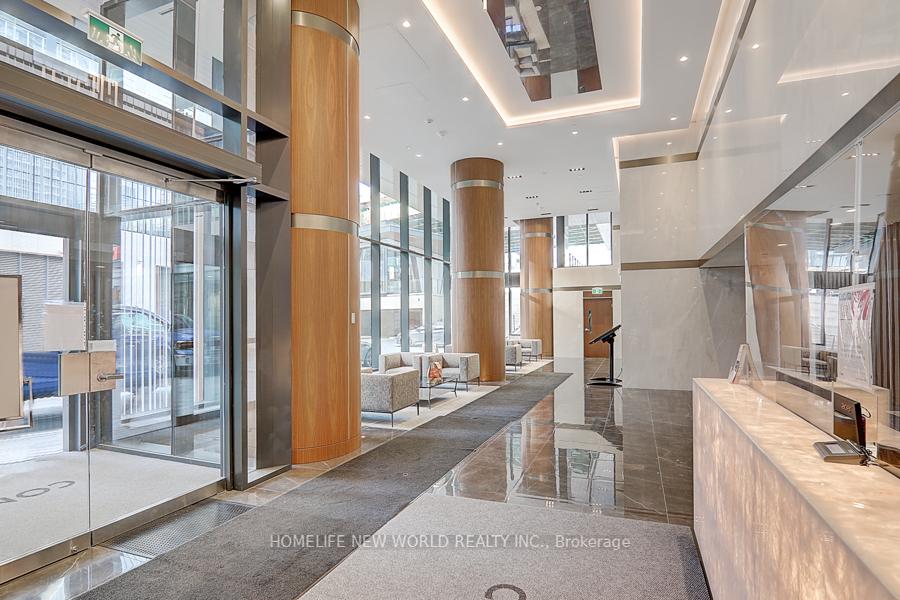 2 Bedrooms Condo at 17 Bathurst, Toronto For sale