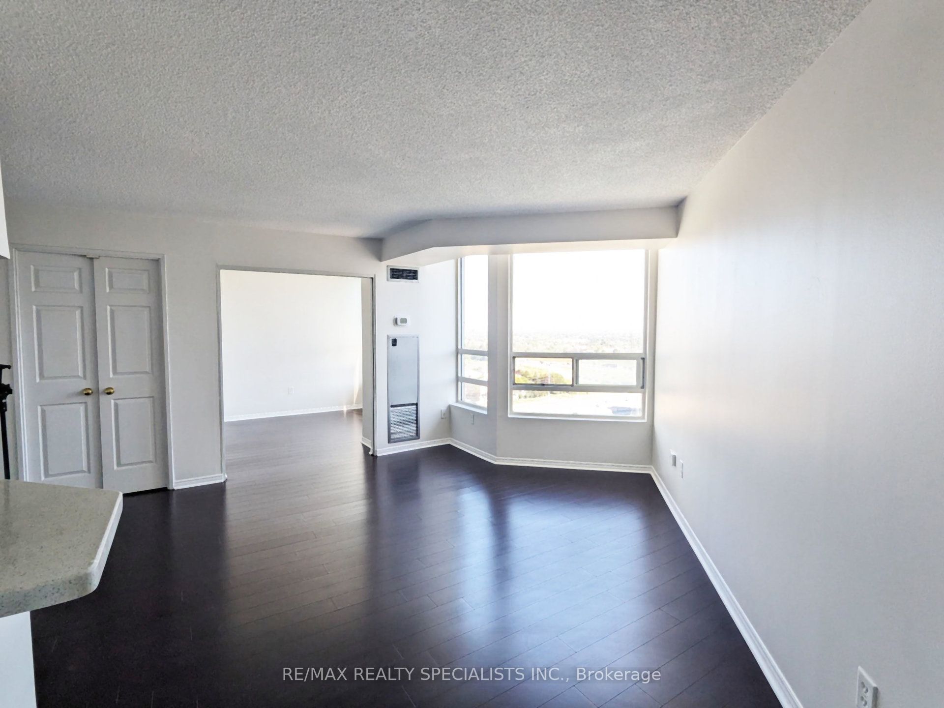 50 Kingsbridge Garden Circle, #1807