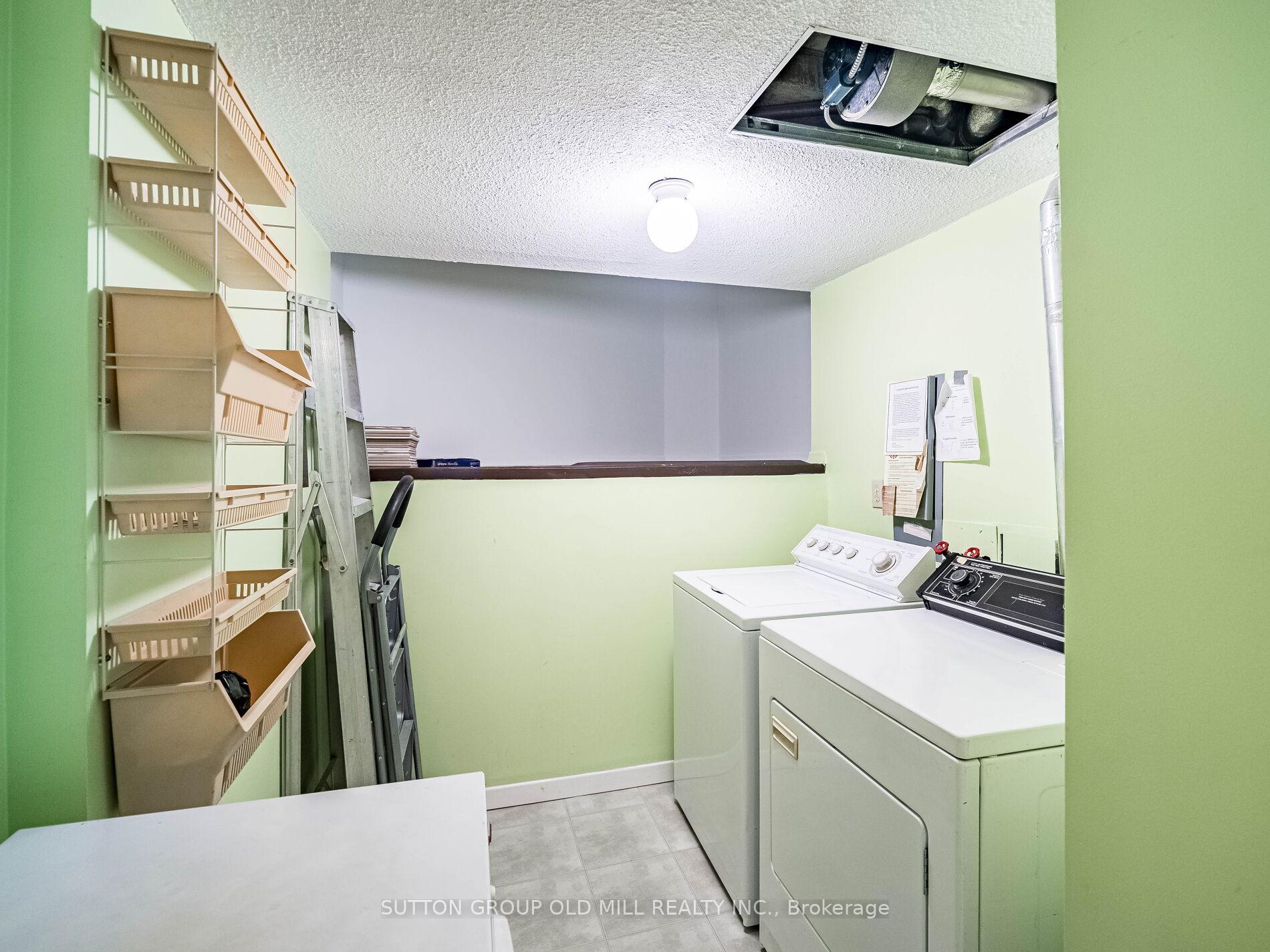 3 Bedrooms Condo at 288 Mill, Toronto For sale