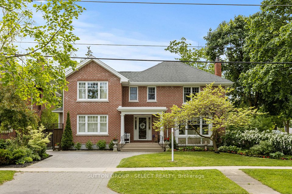 391 Regent