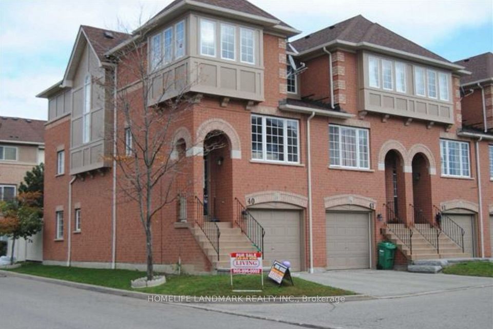 3020 Cedarglen