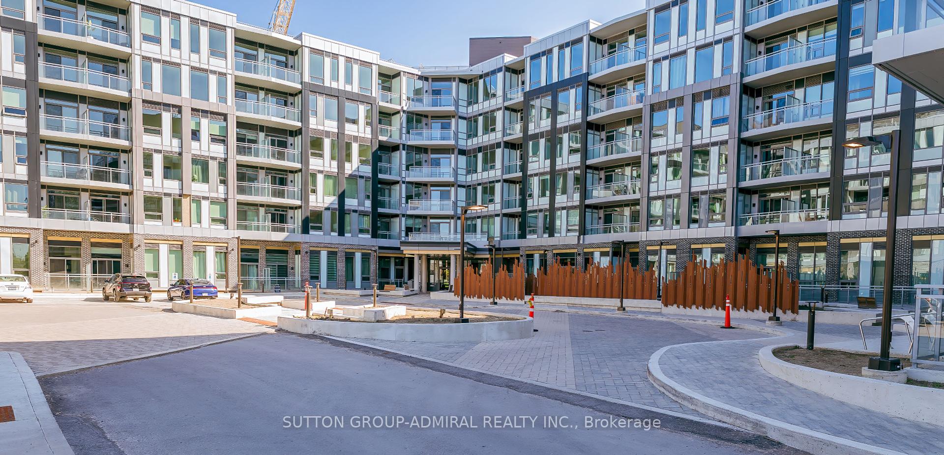2 Bedrooms Condo at 2501 Saw Whet, Oakville For sale