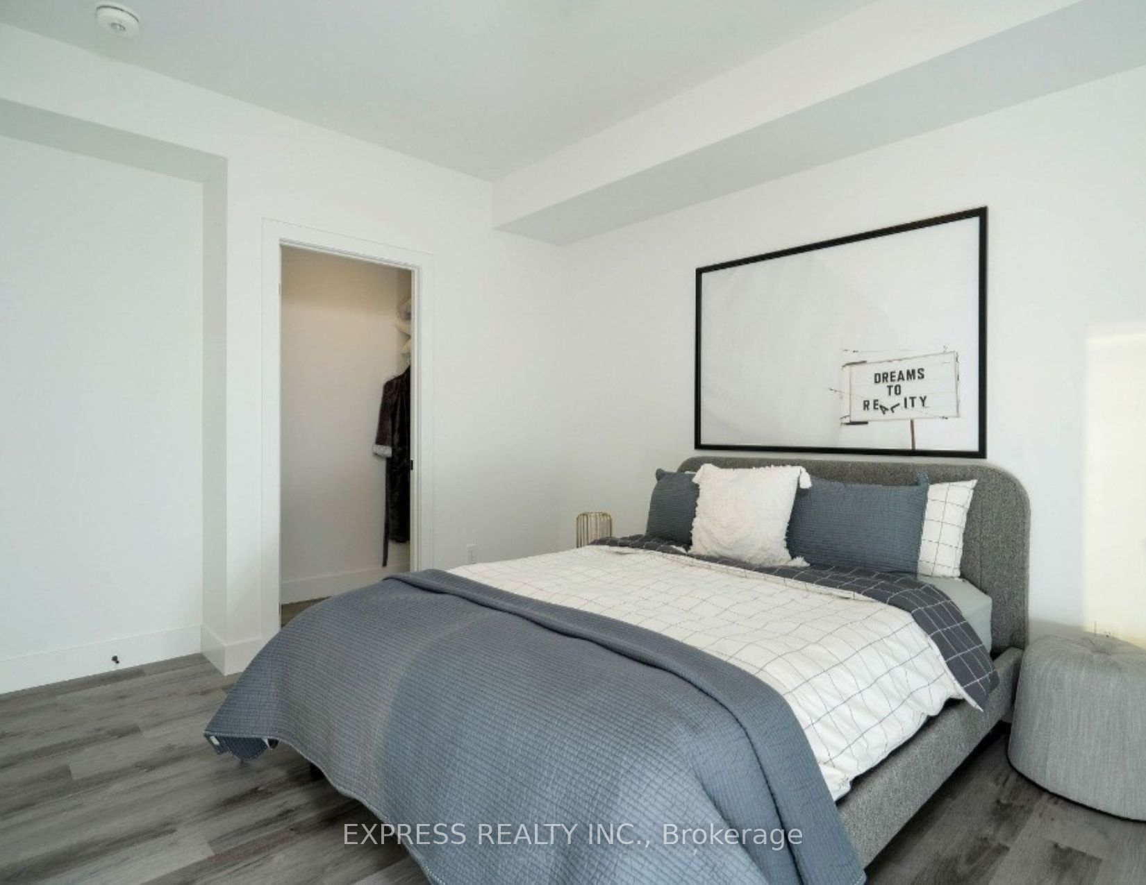 103 Roger Street, #301