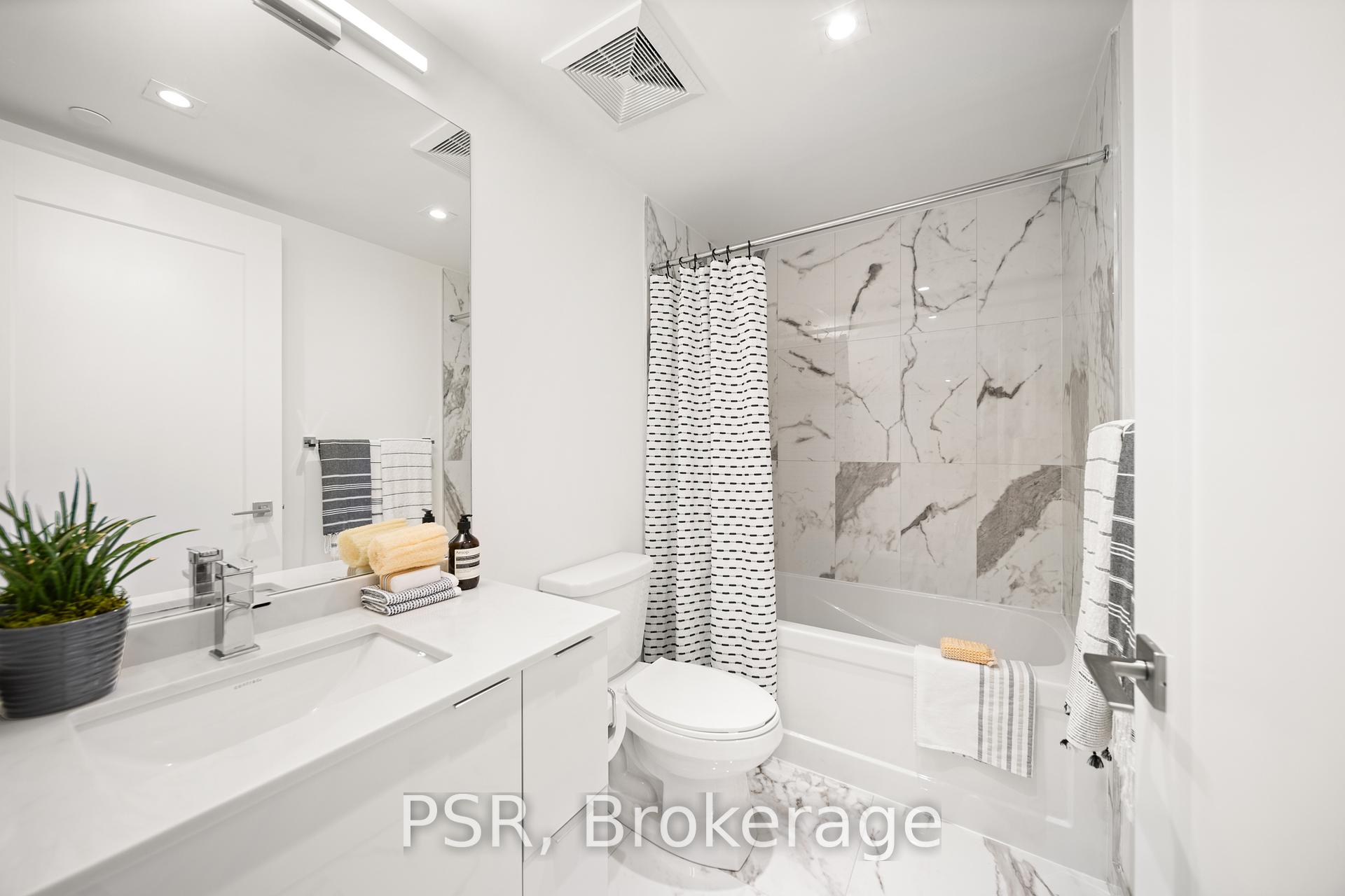3 Bedrooms Condo at 430 Roncesvalles, Toronto For sale
