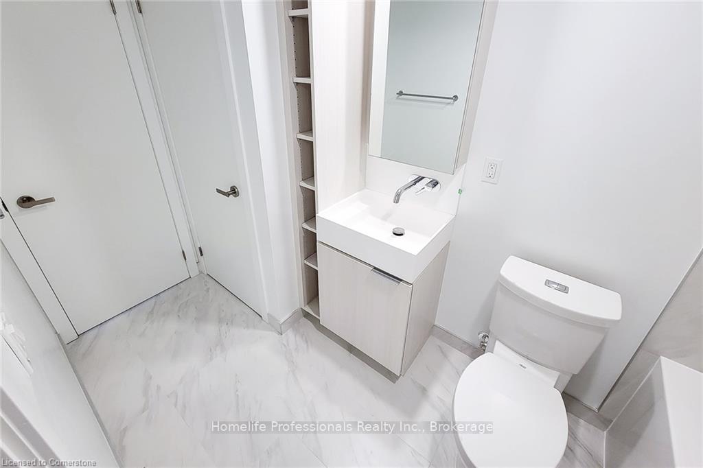 1 Bedroom Condo at 370 Martha,  Burlington For sale