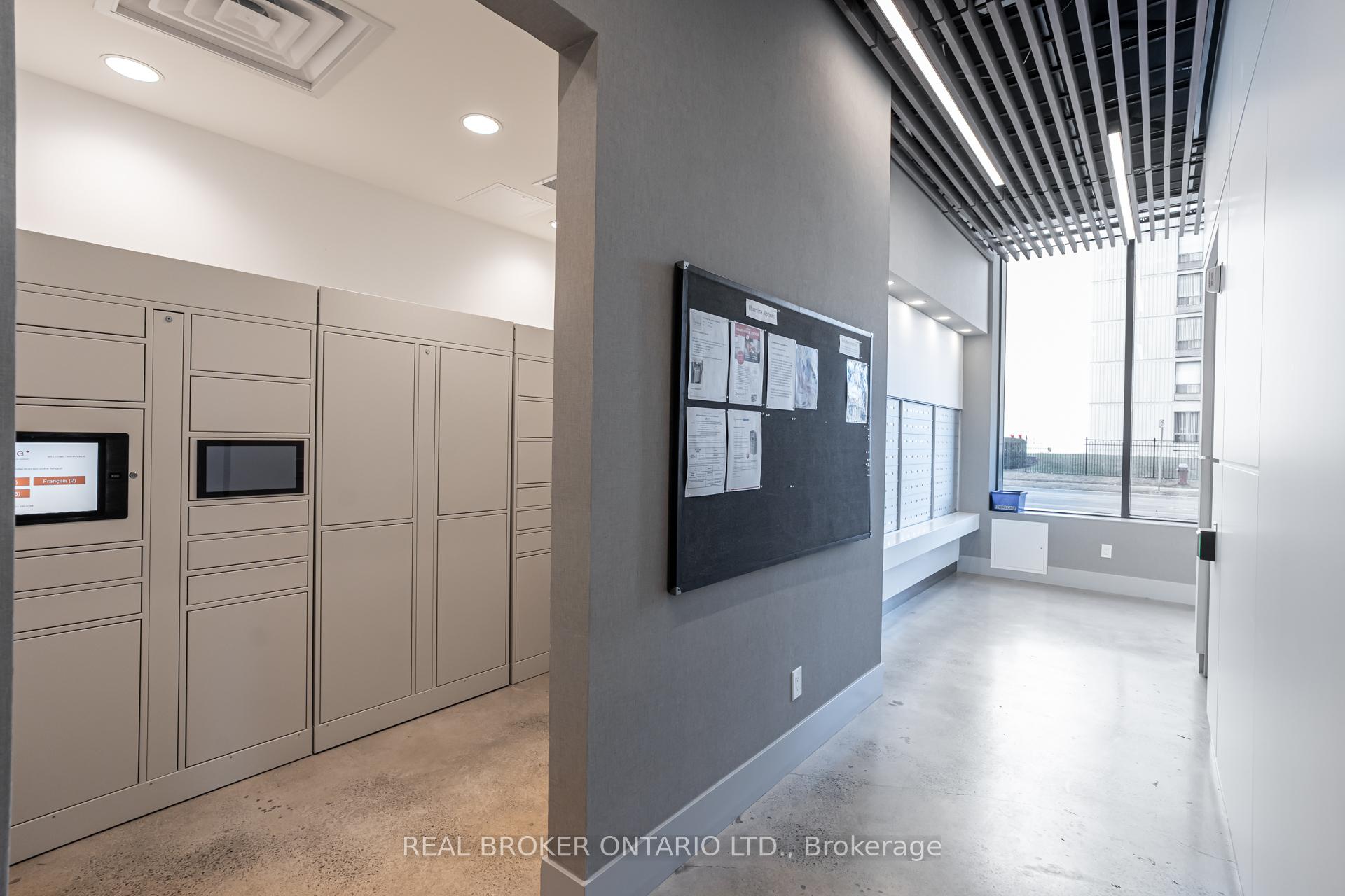 2 Bedrooms Condo at 500 Brock,  Burlington For sale