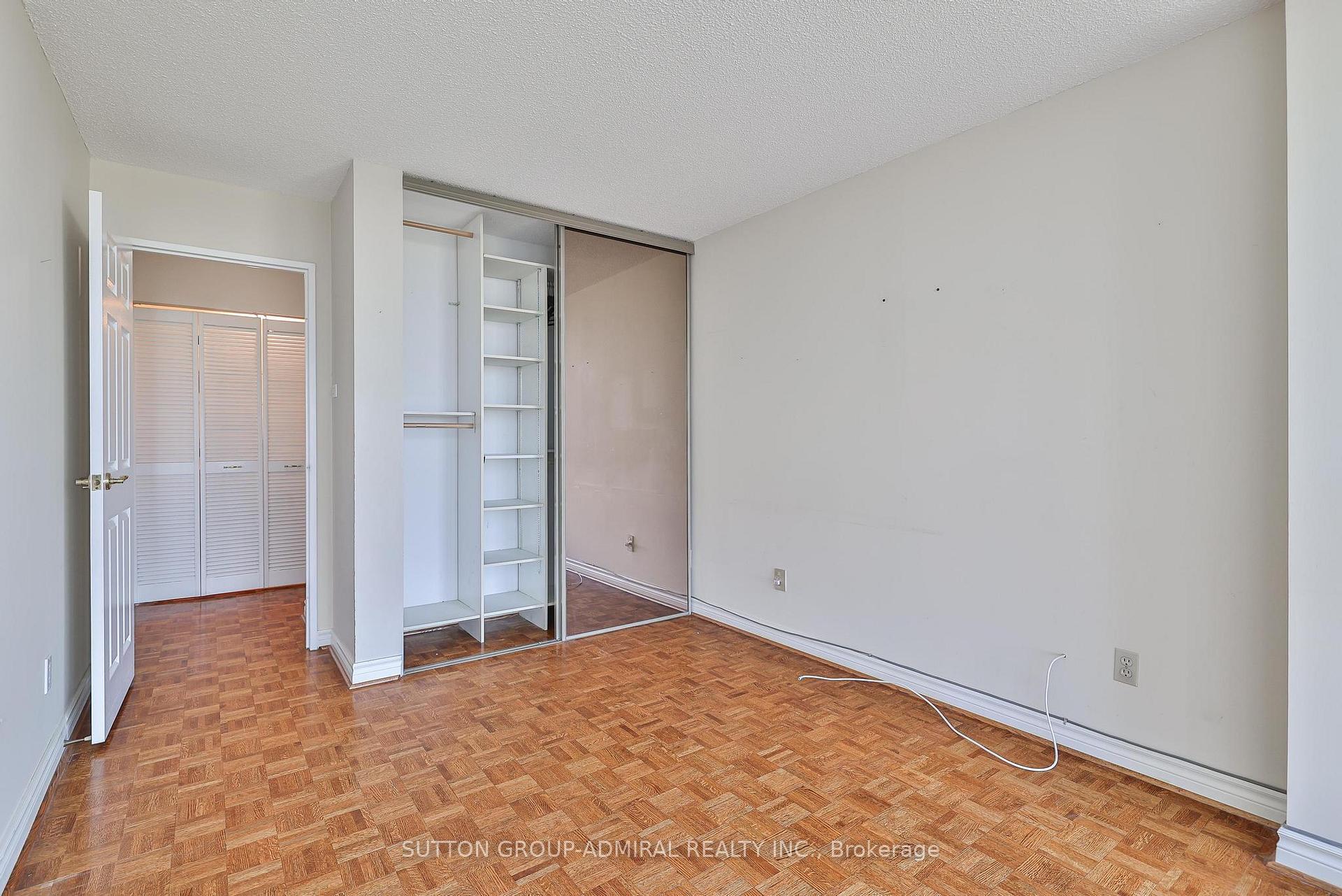3 Bedrooms Condo at 131 Torresdale, Toronto For sale