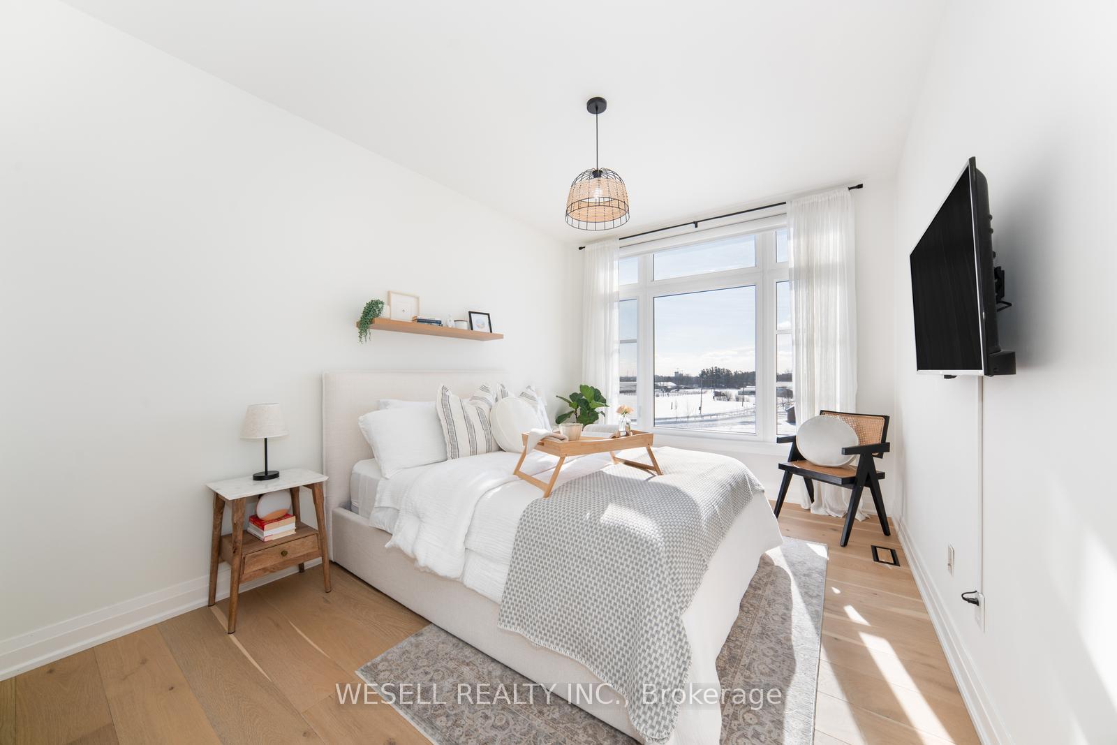 2 Bedrooms Condo at 8167 Kipling,  Vaughan For sale
