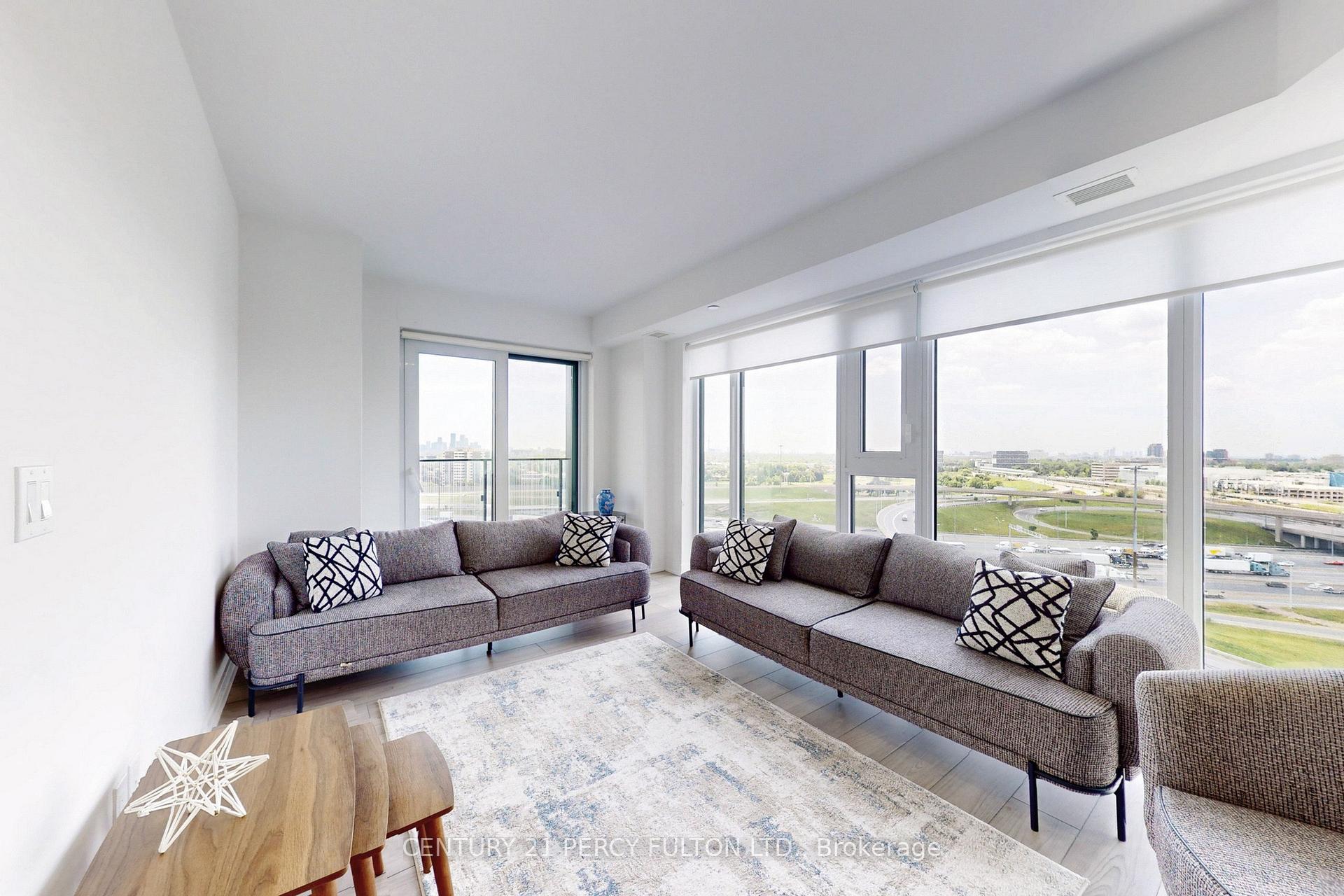 3 Bedrooms Condo at 8 Tippett, Toronto For sale