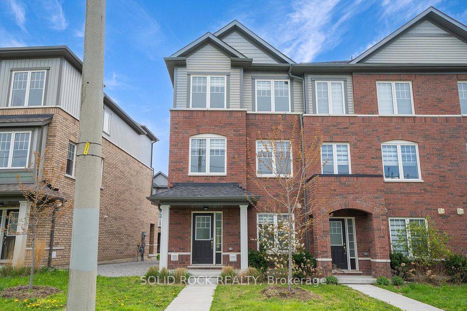 840 Atwater