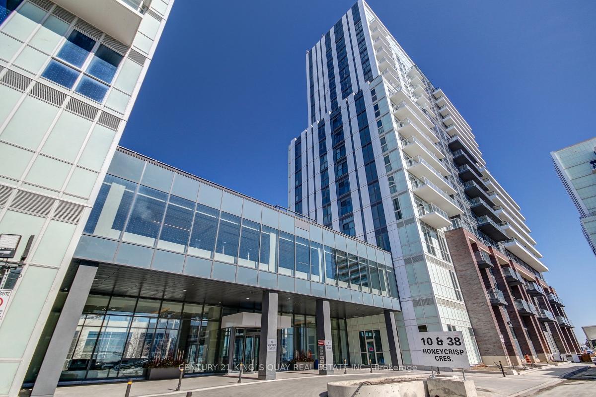 1 Bedroom Condo at 38 Honeycrisp,  Vaughan For sale