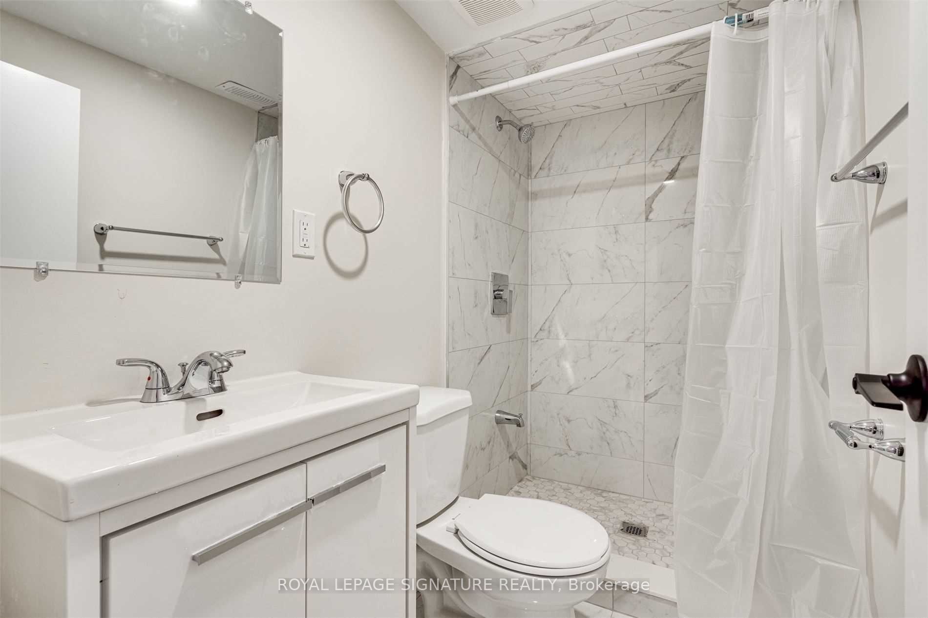 487 Brucedale Avenue E, #LOWER