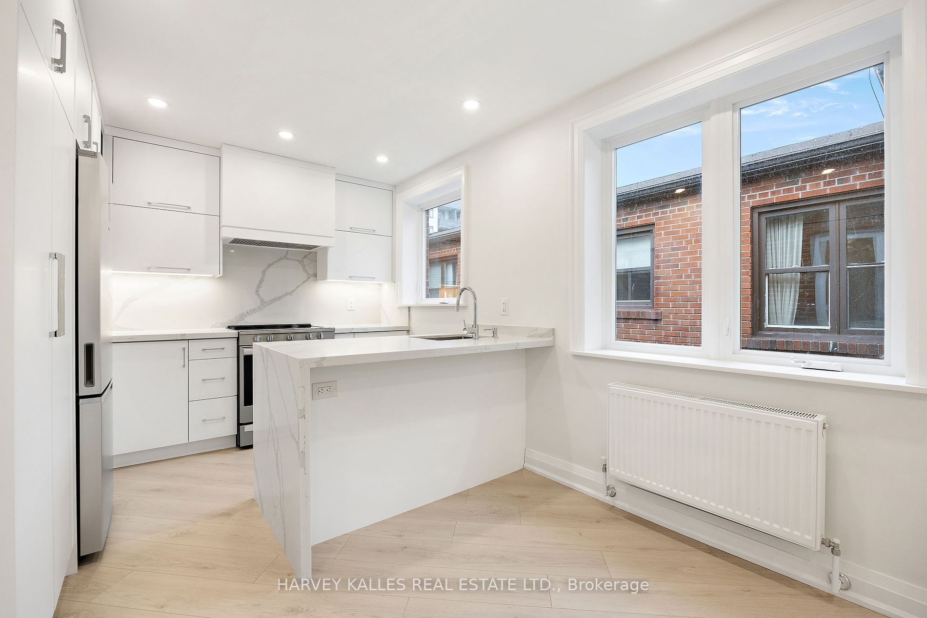 1006 Eglinton Avenue W Unit 2