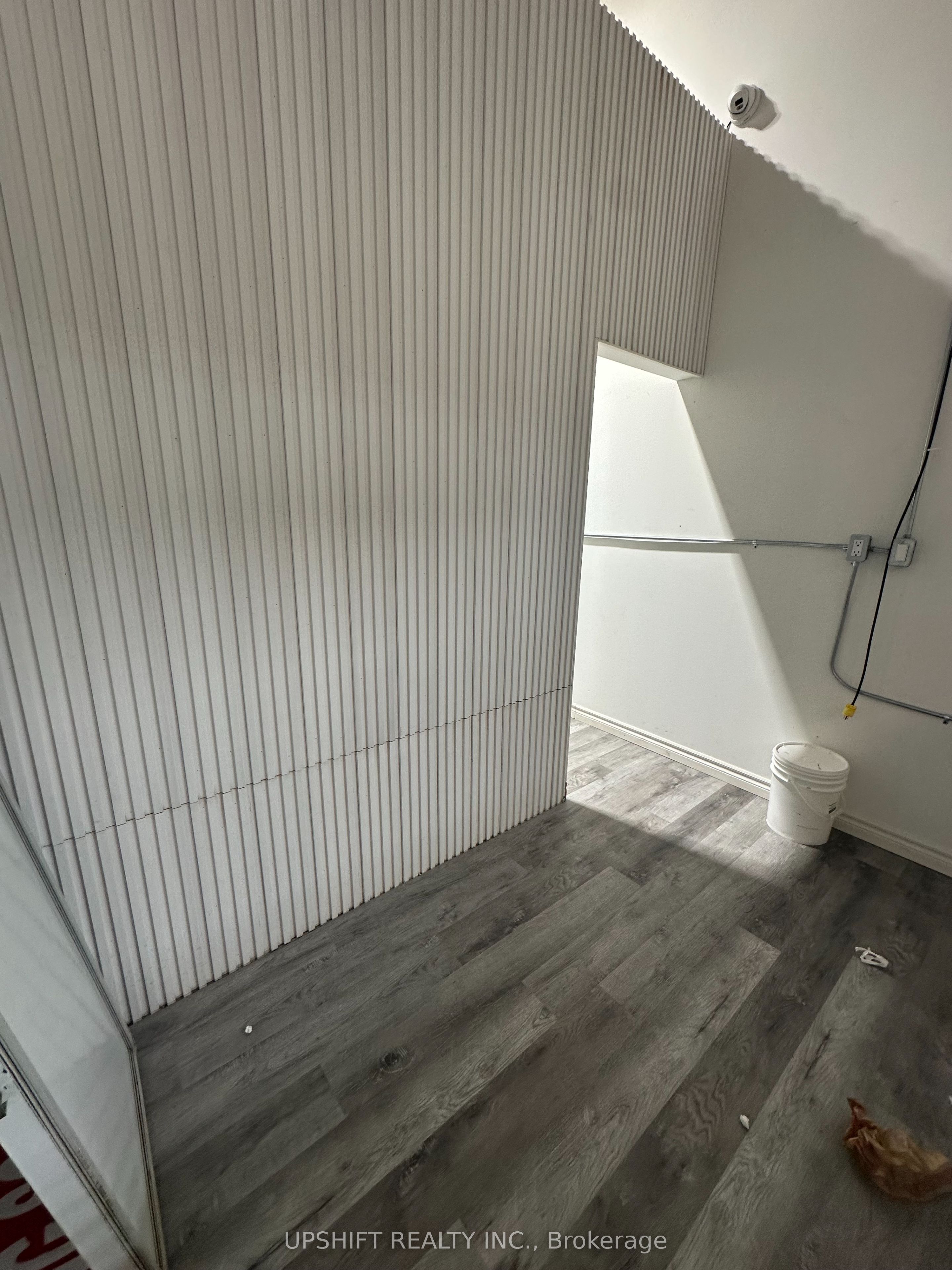 7215 Goreway Drive, #2A13
