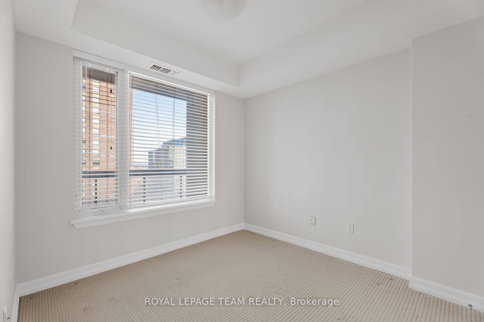 238 Besserer Street, #711