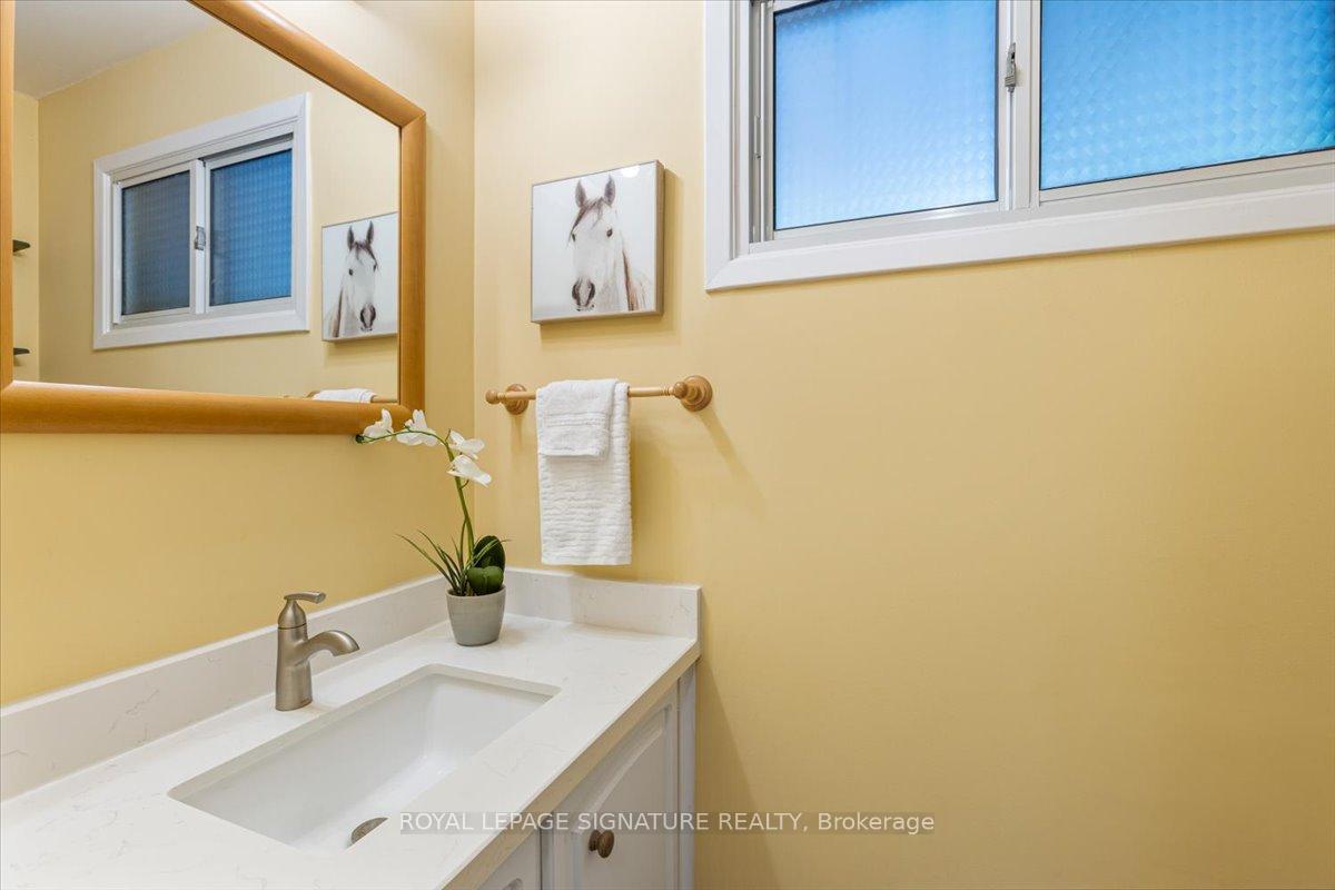 3 Bedrooms Condo at 86 Wagon Trailway, Toronto For sale
